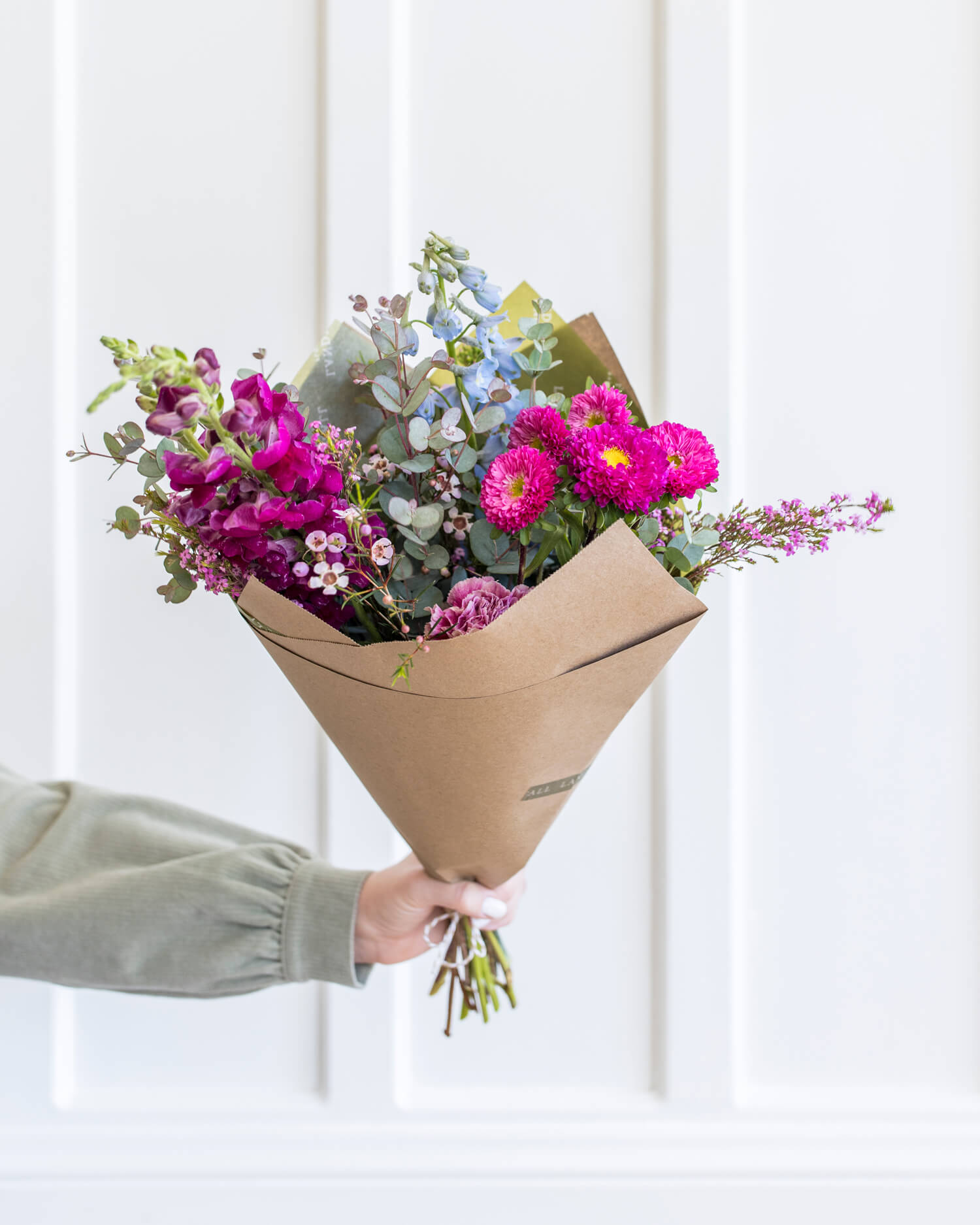 Premium Blooms that Look Like a Bouquet of Wildflowers – Landfall