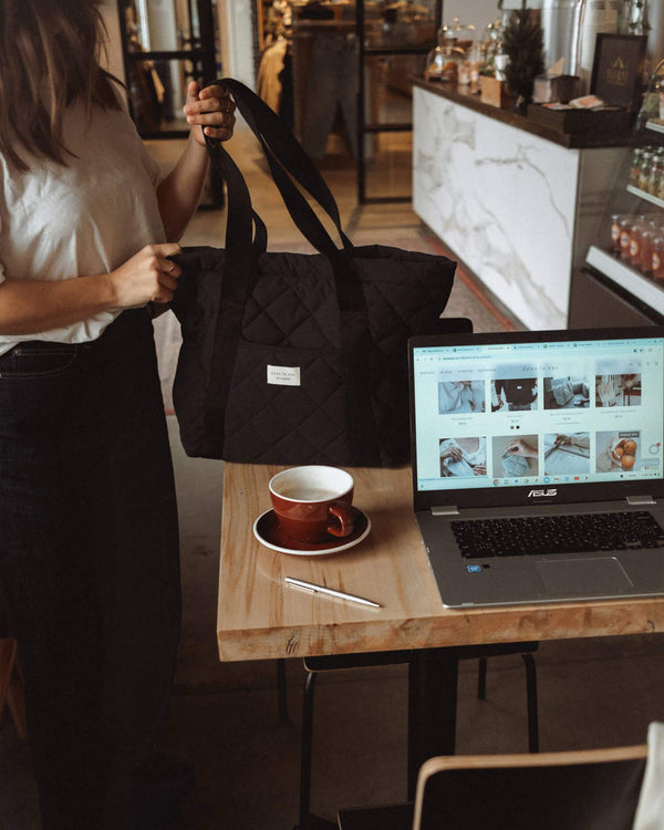 Quilted Everyday Tote - Latte or Black | Dans Le Sac