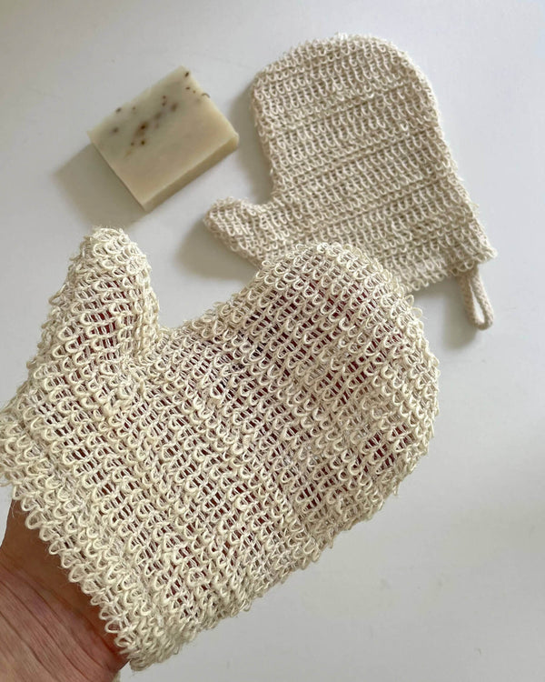 Natural Ramie Bath Gloves | fort & field