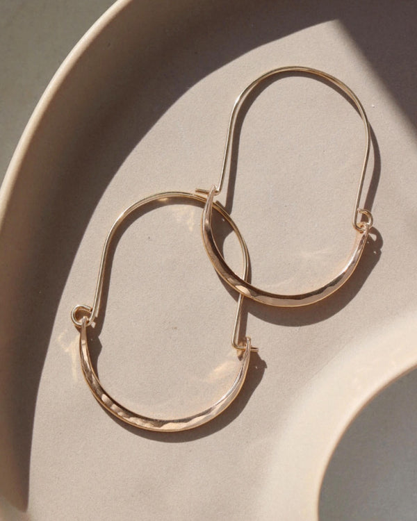 Hammered Paloma Hoop Earrings (14k Gold Fill) | Token Jewelry